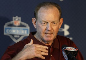 Gailey - JetNation.com - New York Jets Blog & Forum Jets Offensive Coordinator Chan Gailey addressed the media at Florham Park and said there will be no quarterback competition.