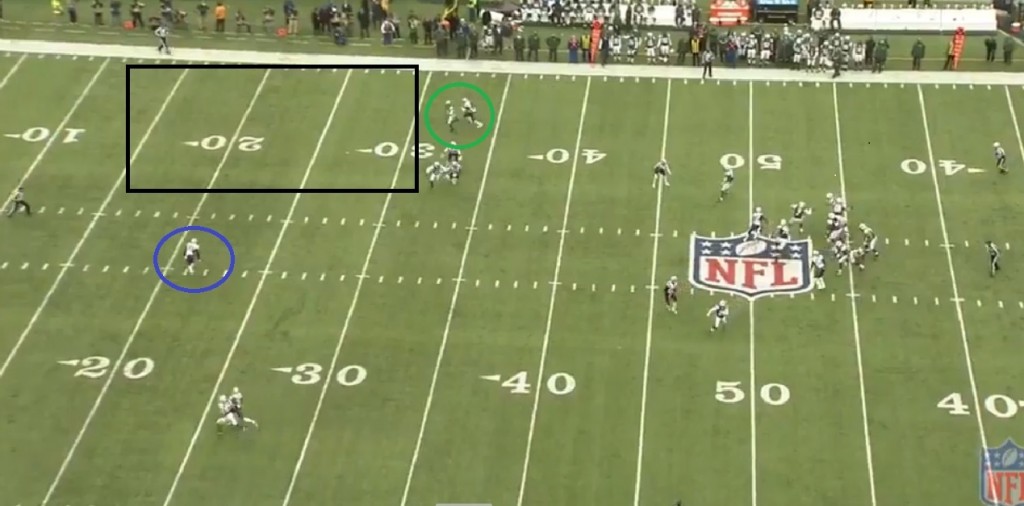 Harvin beats Revis by a step and with no safety over the top, Smith has plenty of room to make  a play.