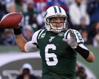 Mark Sanchez Shows Up 12lbs Heavier