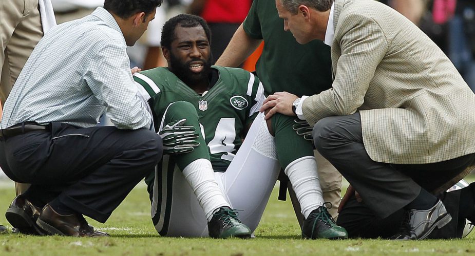 Jets Grant Buccaneers Permission To Give Revis Physical Setting Up Trade