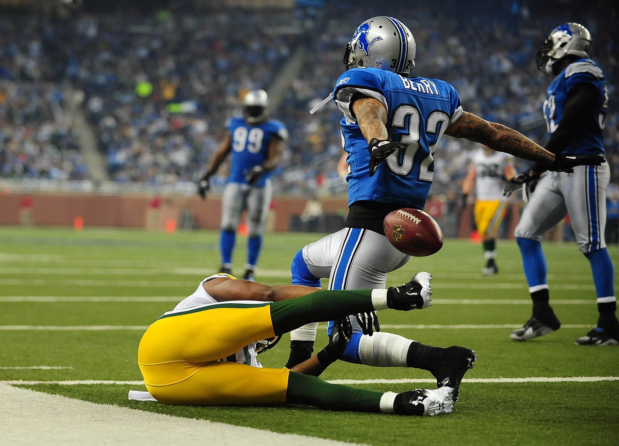 NFL: Green Bay Packers at Detroit Lions