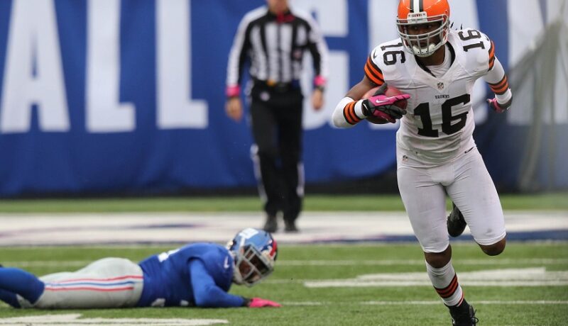 Jets Sign Josh Cribbs