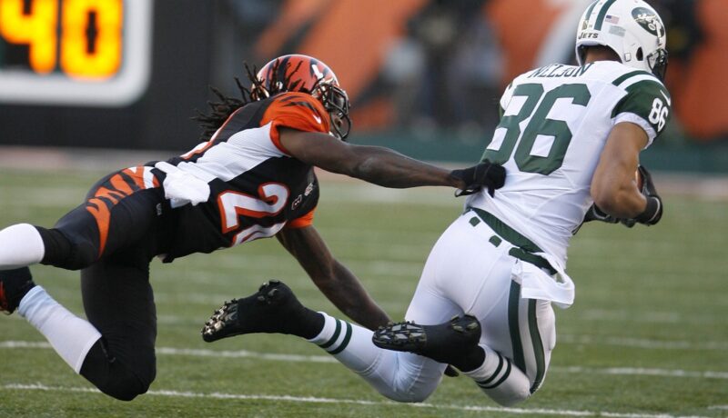 Jets Lose Big; Fall To 4-4