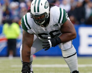 RG Willie Colon Re-Signs With Jets