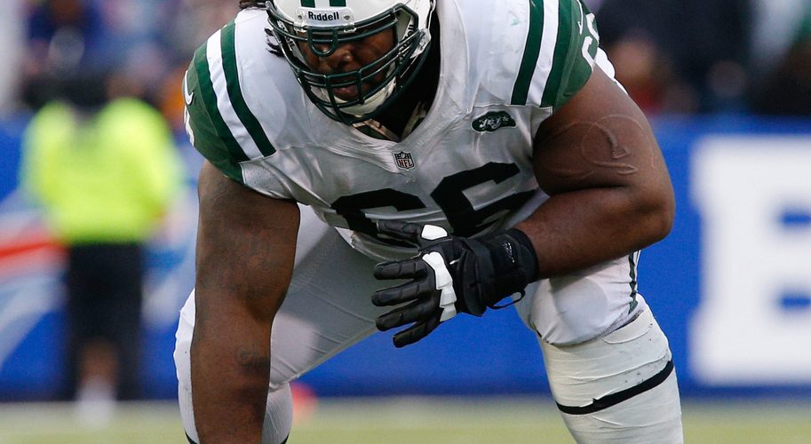 Willie Colon to Stay With Jets