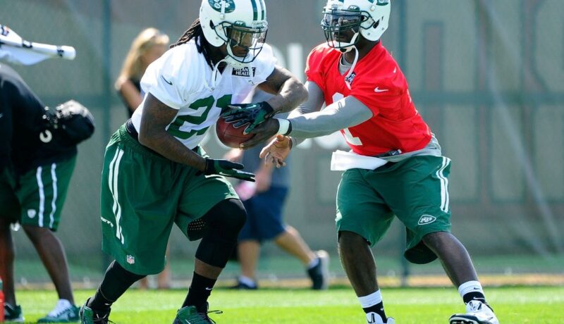 Jets Try To Satisfy Need For Speed