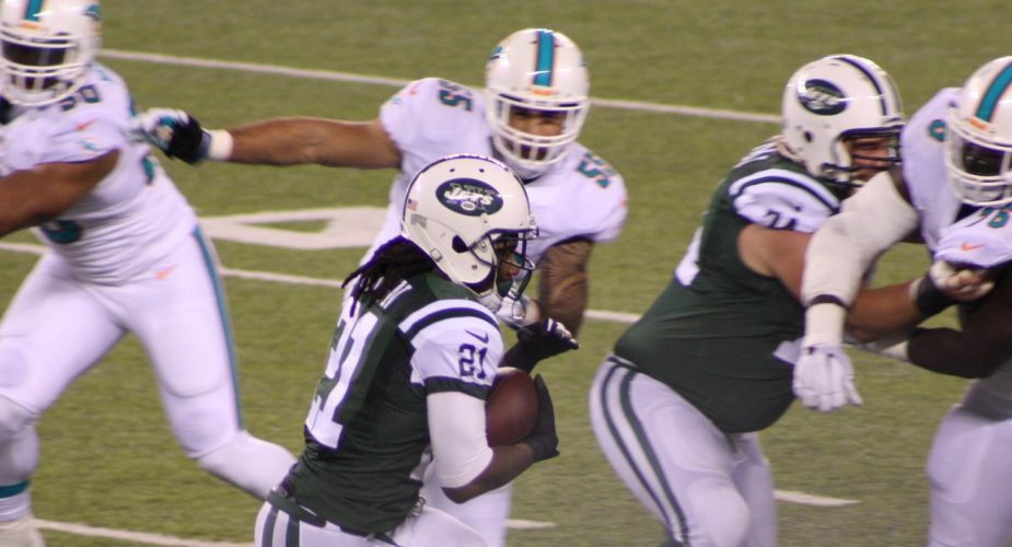 Report: Johnson and Vick to Leave Jets