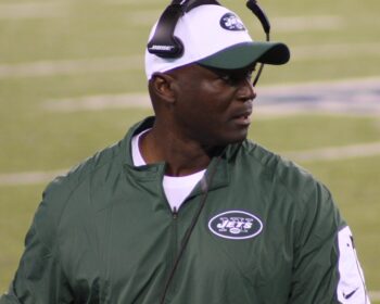 Bowles Looking Across at Familiar Face in Jets Debut