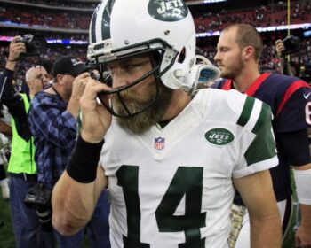 Ryan Fitzpatrick Having Career Year, Earns Praise From Bowles and Others