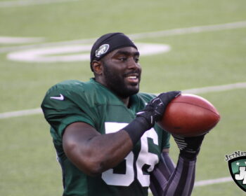 Jets Aiming to re-sign Demario Davis