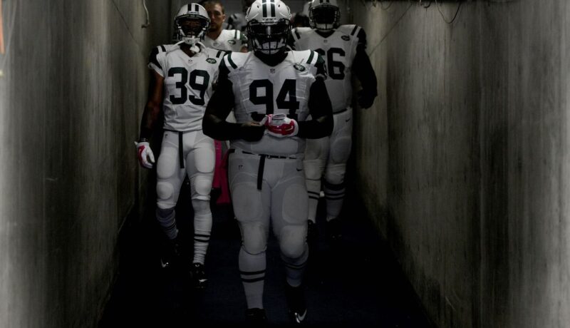 Monday Notes: Jets Lose Harrison and Ivory, Sign Forte