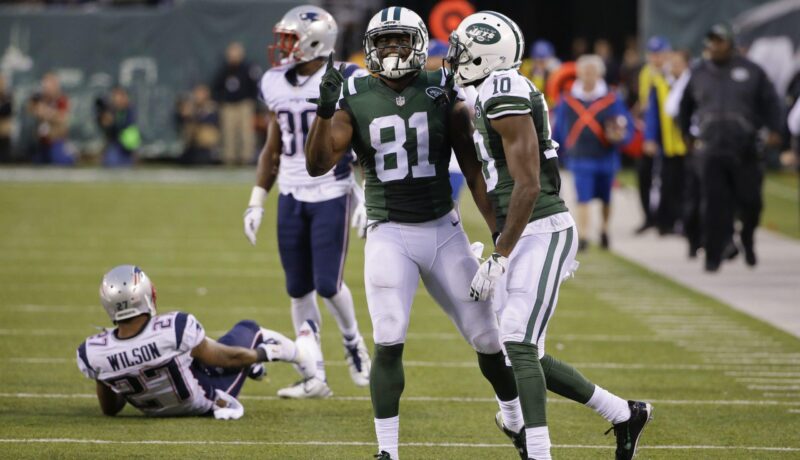 Monday Notes: Players Earn Performance-Based Pay, Jets Make Moves