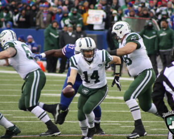 Fitzpatrick Camp Using Geno Smith as Leverage?