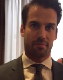 Eric Decker Receives The Hometown Hero Award At The United Way NYC’s Annual 23rd Gridiron Gala