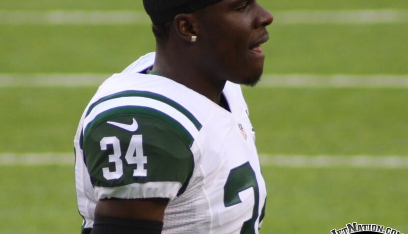 Quarterbacks top List of Players to Watch as Jets Face Redskins