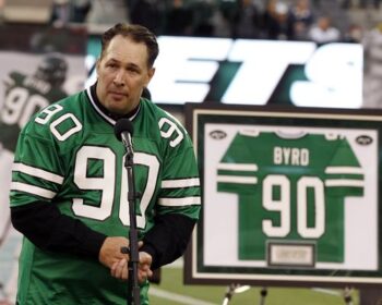 Jets Great, Dennis Byrd Killed in Automobile Accident