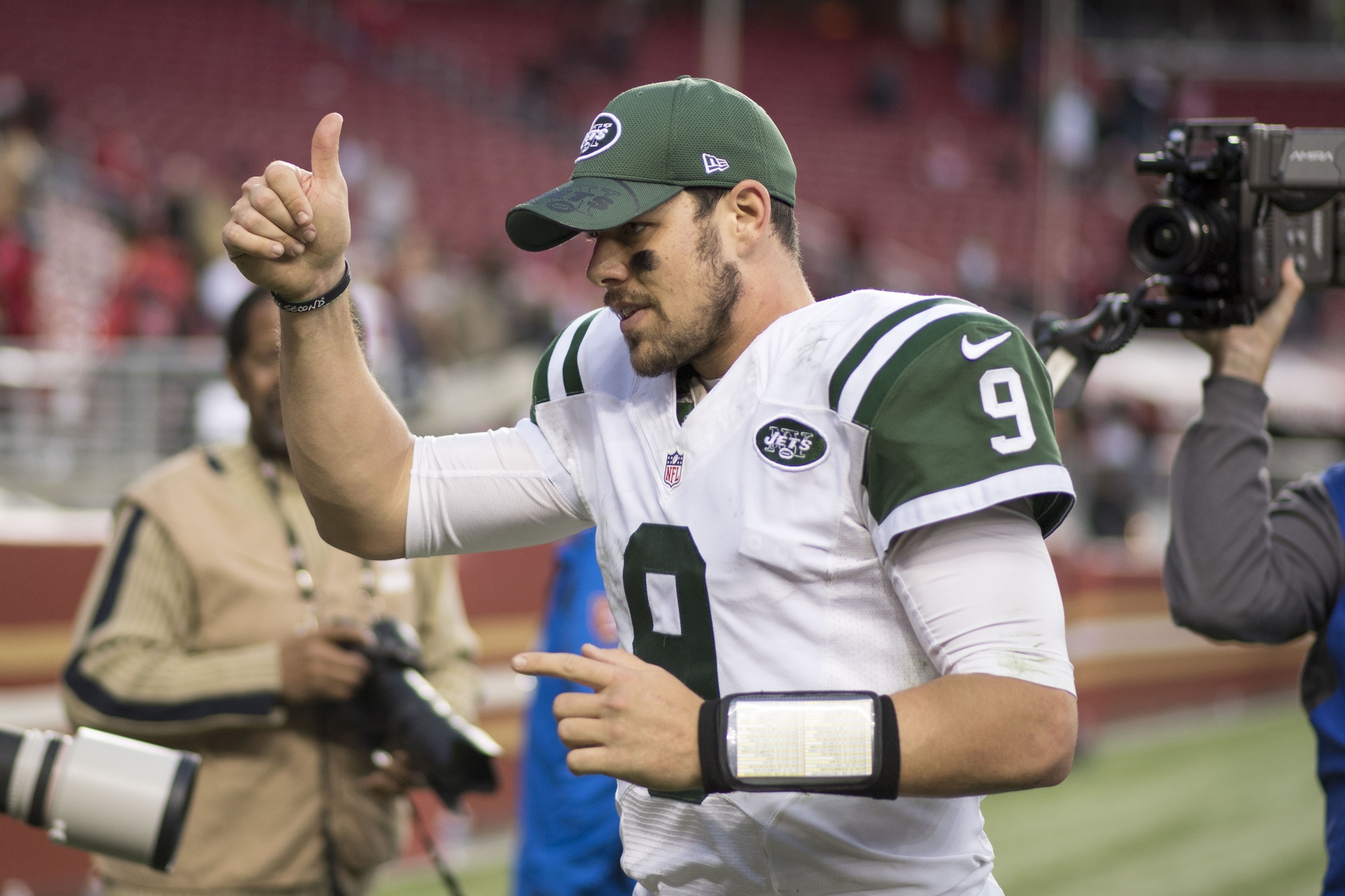 Jets Hang Tough; Beat 49ers in O.T.