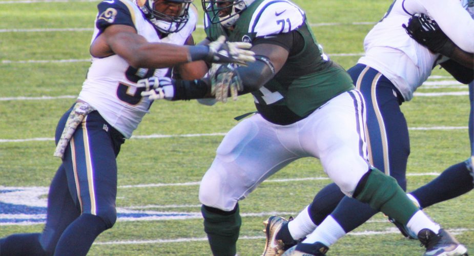 Jets Re-Sign Ijalana