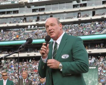 Former Jet Marty Lyons Recovering From Mild Stroke