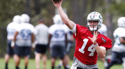 So far, so Good; Jets’ McCown Impressed by Darnold Early on