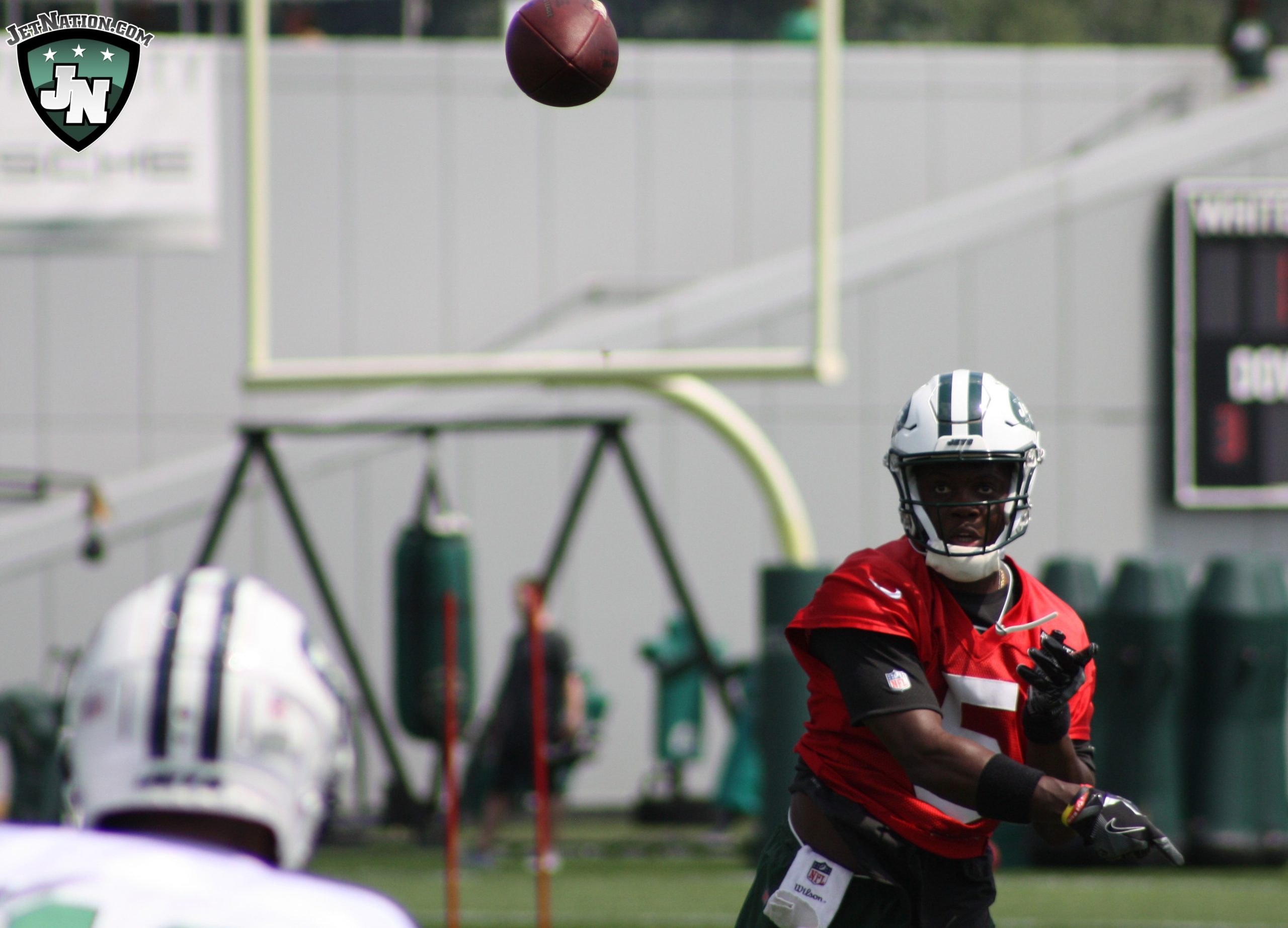 IMG_7094 - JetNation.com - New York Jets Blog & Forum What to Watch for as Pads Come on in Florham park