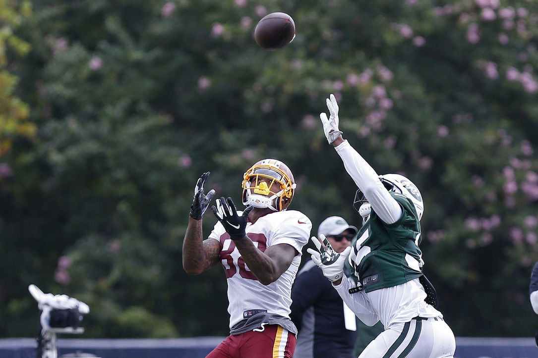 USATSI_11074831_158813650_lowres - JetNation.com - New York Jets Blog & Forum Jets \ Redskins Practice Recap & Photo Gallery