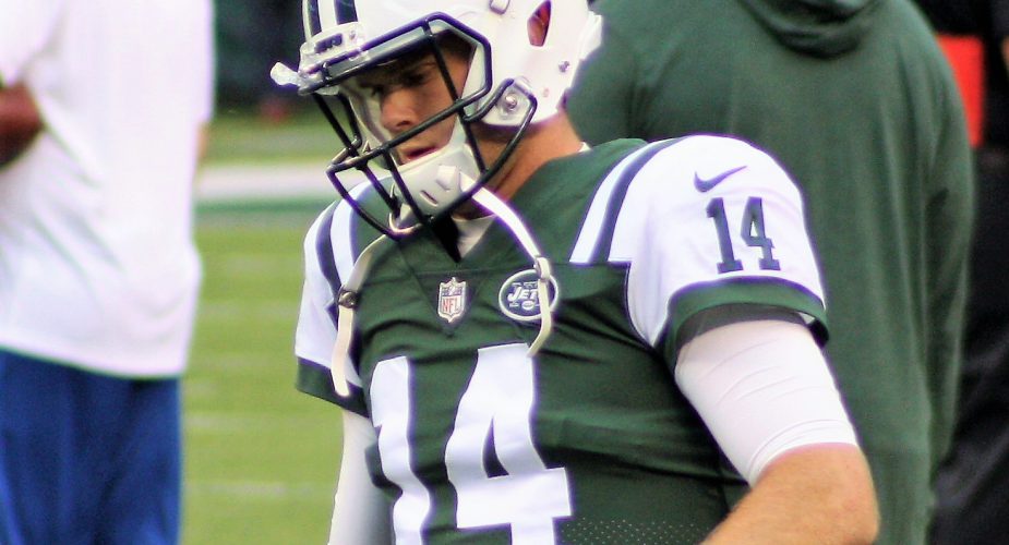 Lack of Executing Dooms Darnold, Jets in 37-17 Loss