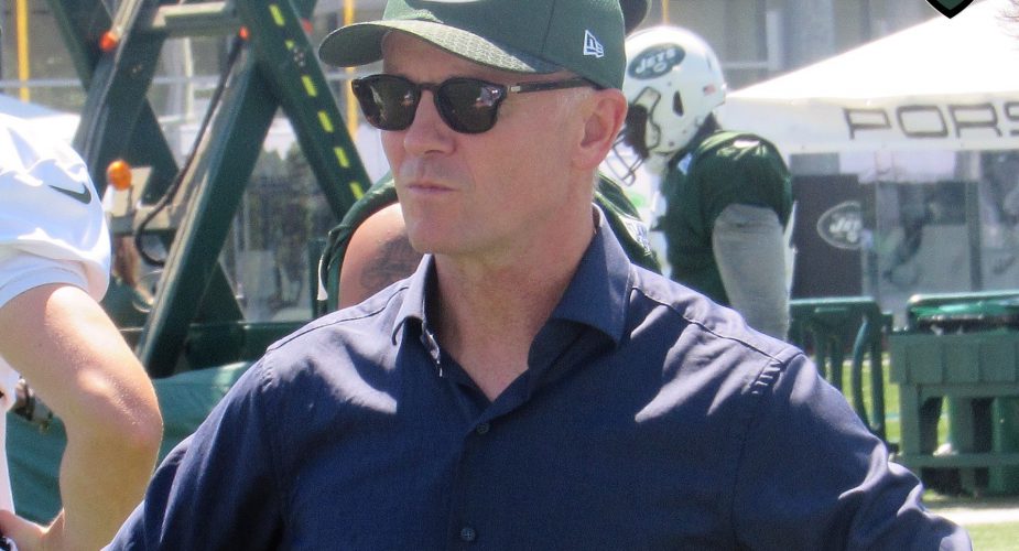 Schefter: Jets re-hire Executive Rex Hogan