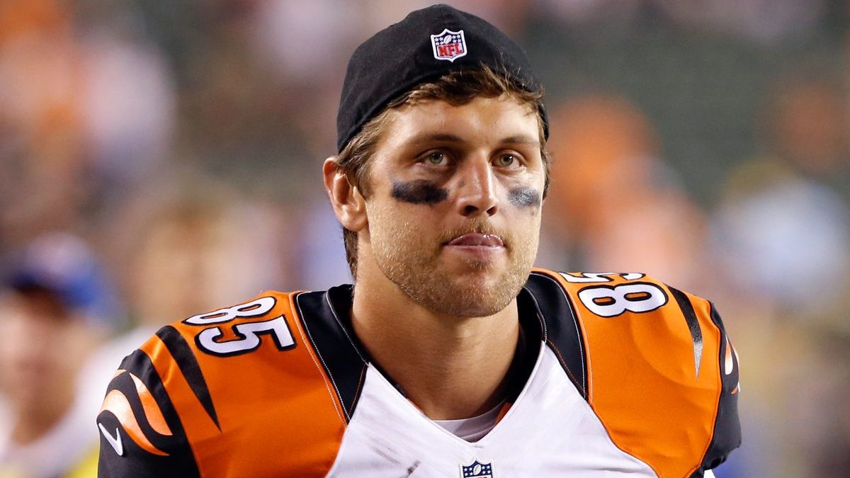 Tyler-Eifert-Aaron-Doster-USATSI-e1506463515557 - JetNation.com - New York Jets Blog & Forum Low Risk/High Reward Free Agents who Should be on Jets Radar