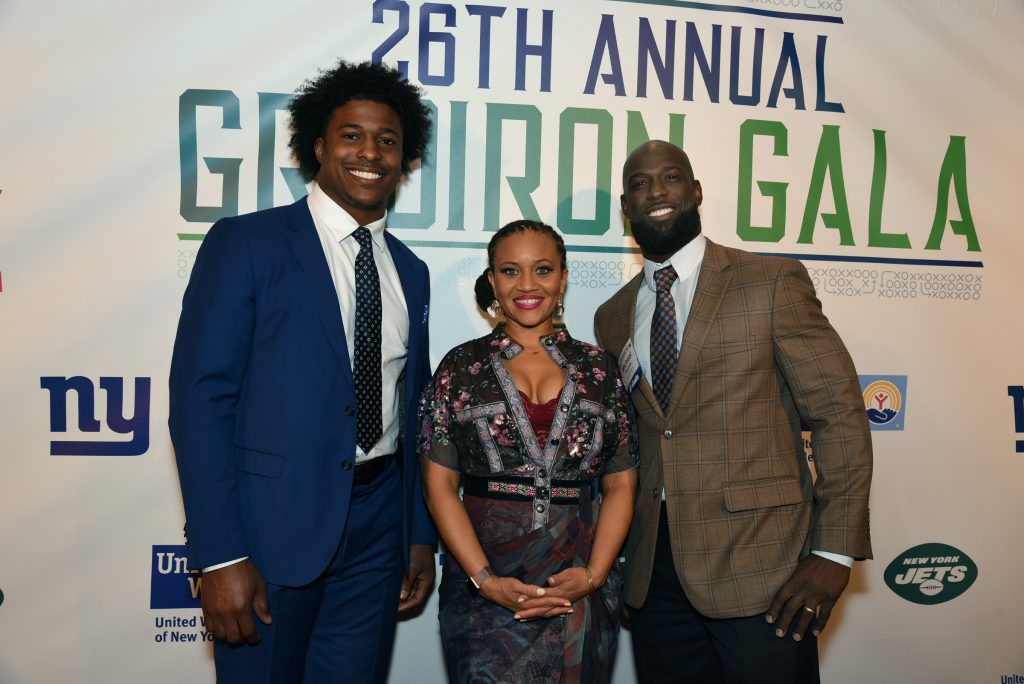 Avery Williamson - United Way NY - JetNation.com - New York Jets Blog & Forum Avery Williamson - United Way NY