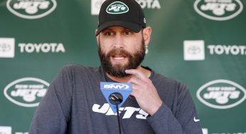 Adam Gase Speaks to the Media