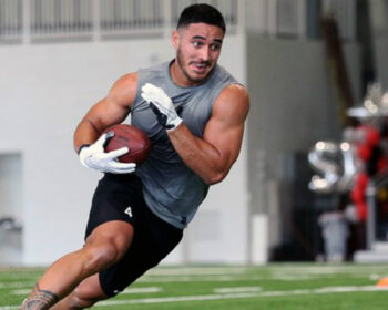 Jets Announce Practice Squad; Valentine Holmes Added