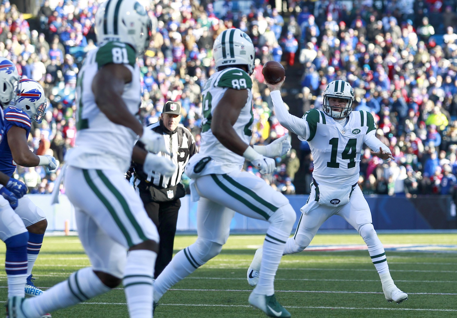 Chris Herndon, Sam Darnold - JetNation.com - New York Jets Blog & Forum Chris Herndon, Sam Darnold