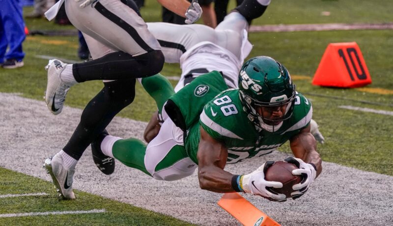 On The Road With Greenbean; Raiders Fly In & Lose