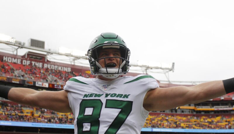 Jets Sign TE Daniel Brown (1-Year Contract Extension)