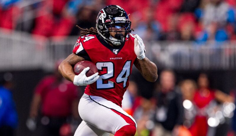 Report: Jets Showing Interest in RB Devonta Freeman