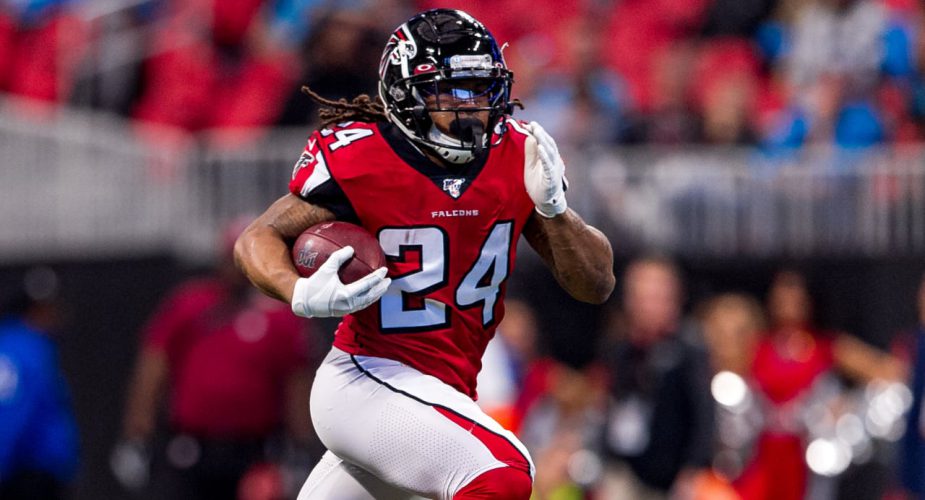 Report: Jets Showing Interest in RB Devonta Freeman