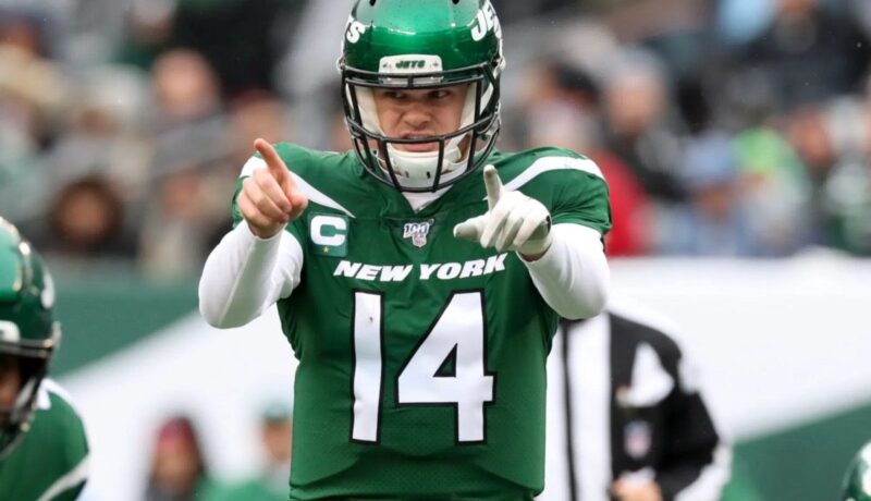 Report: Multiple Teams Showing Interest in Darnold