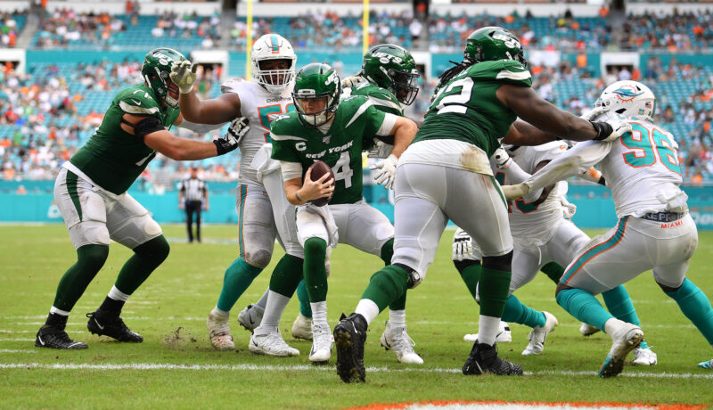 Dolphins @ Jets Week 12 Game Recap: Darnold Tosses Two Picks, Dolphins Pummel Jets 20-3