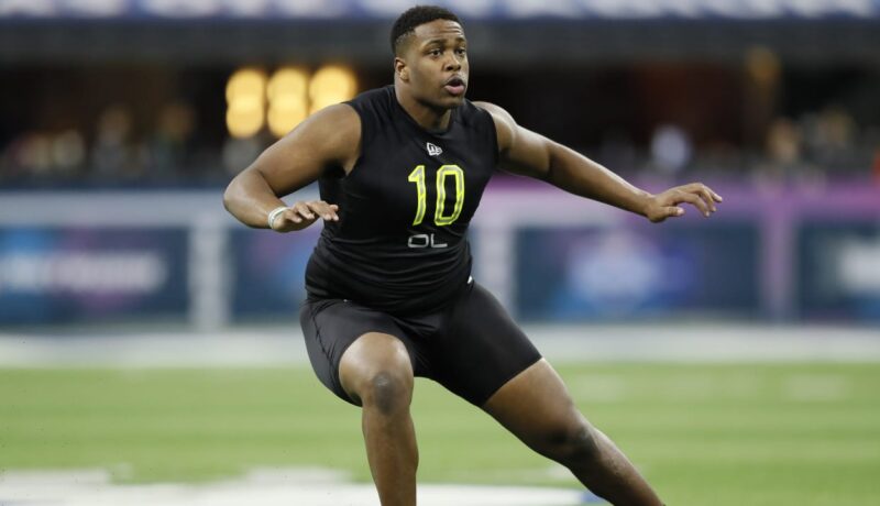 Raiders @ Jets Week 13 Inactive List: Cameron Clark Still a “Healthy” Scratch