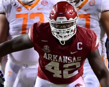 Jets Close out Draft With Arkansas Defensive Tackle Jonathan Marshall