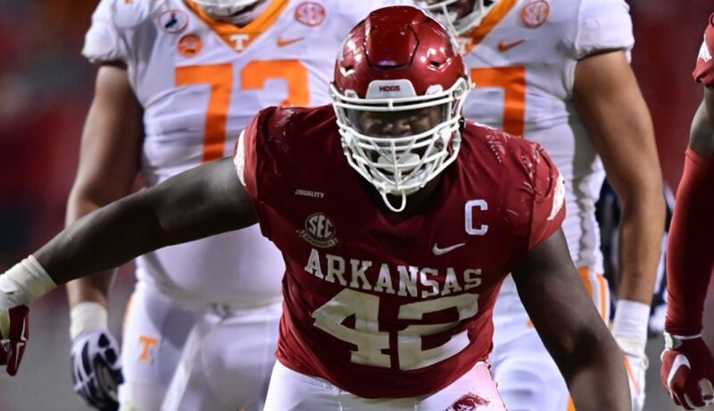 Jets Close out Draft With Arkansas Defensive Tackle Jonathan Marshall