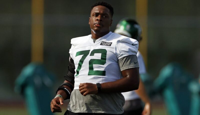 Jets Getting Battered in the Trenches; Injuries, Poor Play and Surprise Retirement Depleting Depth