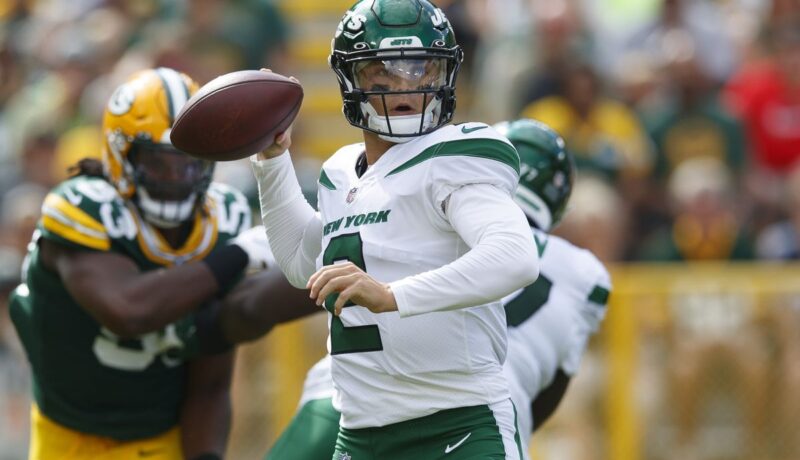 Wilson Looks Very Good, but Jets Still Have Some bad and Ugly Against Packers in win