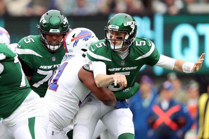 Mike White & Jets Hammered in Loss to Bills