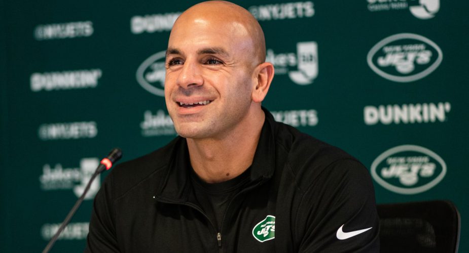 Robert Saleh: Meeting With Derek Carr Was Great