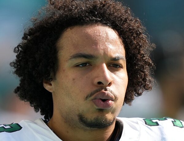 Jets Release Pineiro, Riley & Others