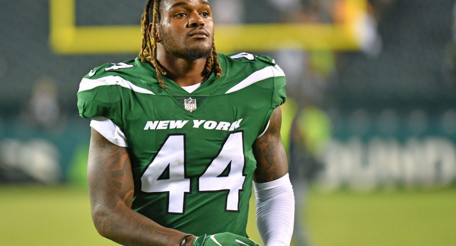 Young Jets Linebacker Shows Progress in Pre-Season Debut
