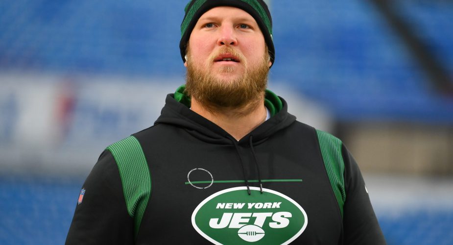 Jets Could be Down to Fourth Left Tackle as Zach Wilson Prepares to Return