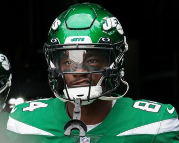 Corey Davis Decision Opens Door for Young Jets Receivers